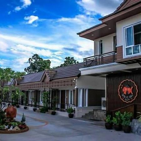 Baan Por Pla Resort Prachuap Khiri Khan Buitenkant foto