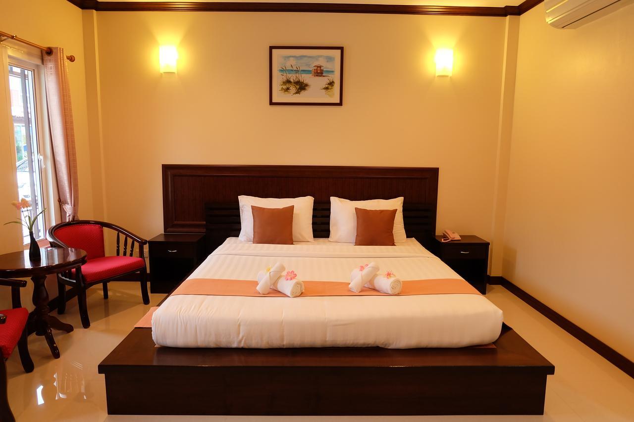 Baan Por Pla Resort Prachuap Khiri Khan Buitenkant foto